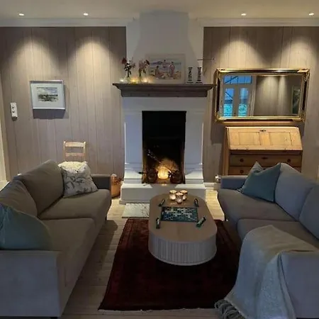 Villa Hus Ved Sjoen 15 Min Fra Oslo *